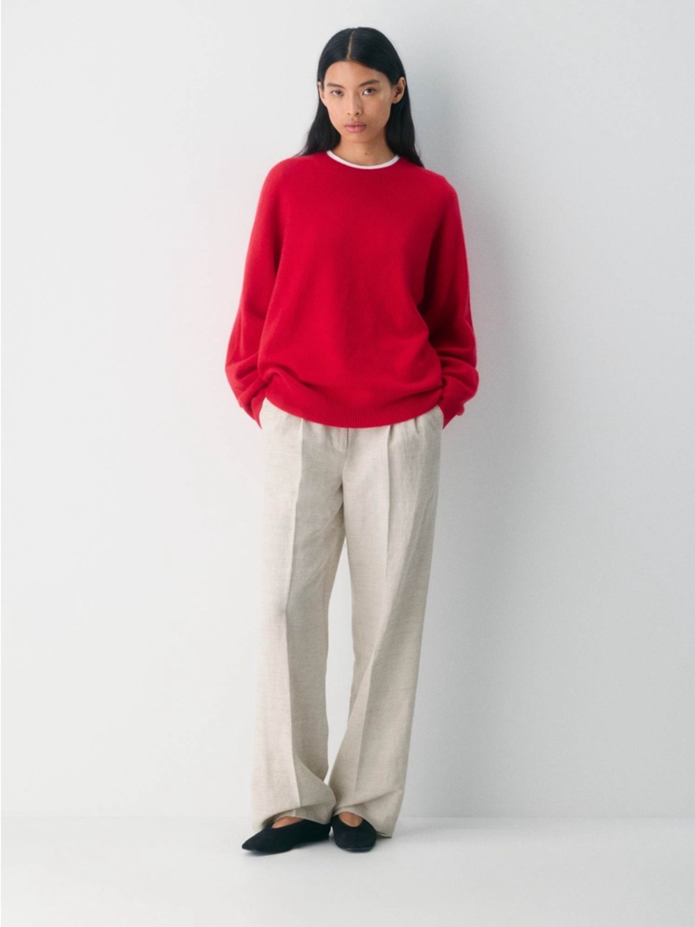Aritzia
The Effortless Pant™ - CruiseLinen™ size 8 - Picture 4 of 17